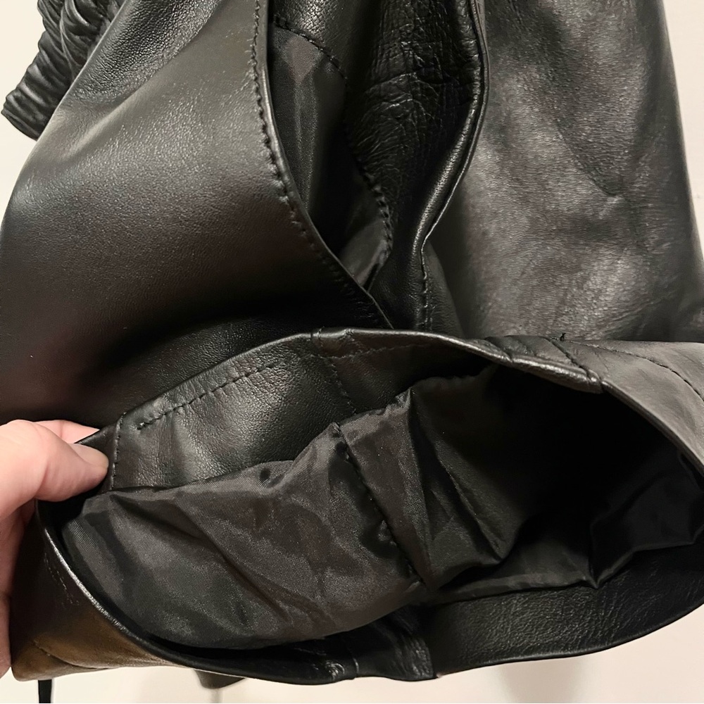 Genuine Leather Shorts - Picture 2 of 6